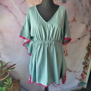 🌼 HP 🌼 NWT A.T.U.N. Pom Fringe Tunic